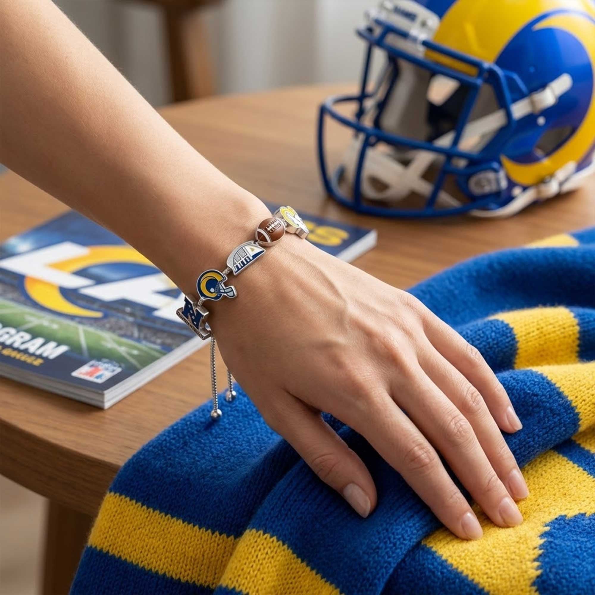 LARS Adjustable Charm Bracelet TNSM